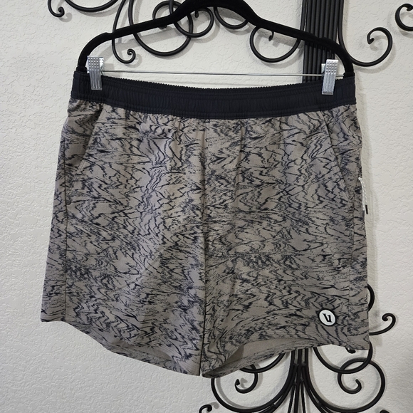 Vuori Other - VUORI Maverick Volley Shorts | L